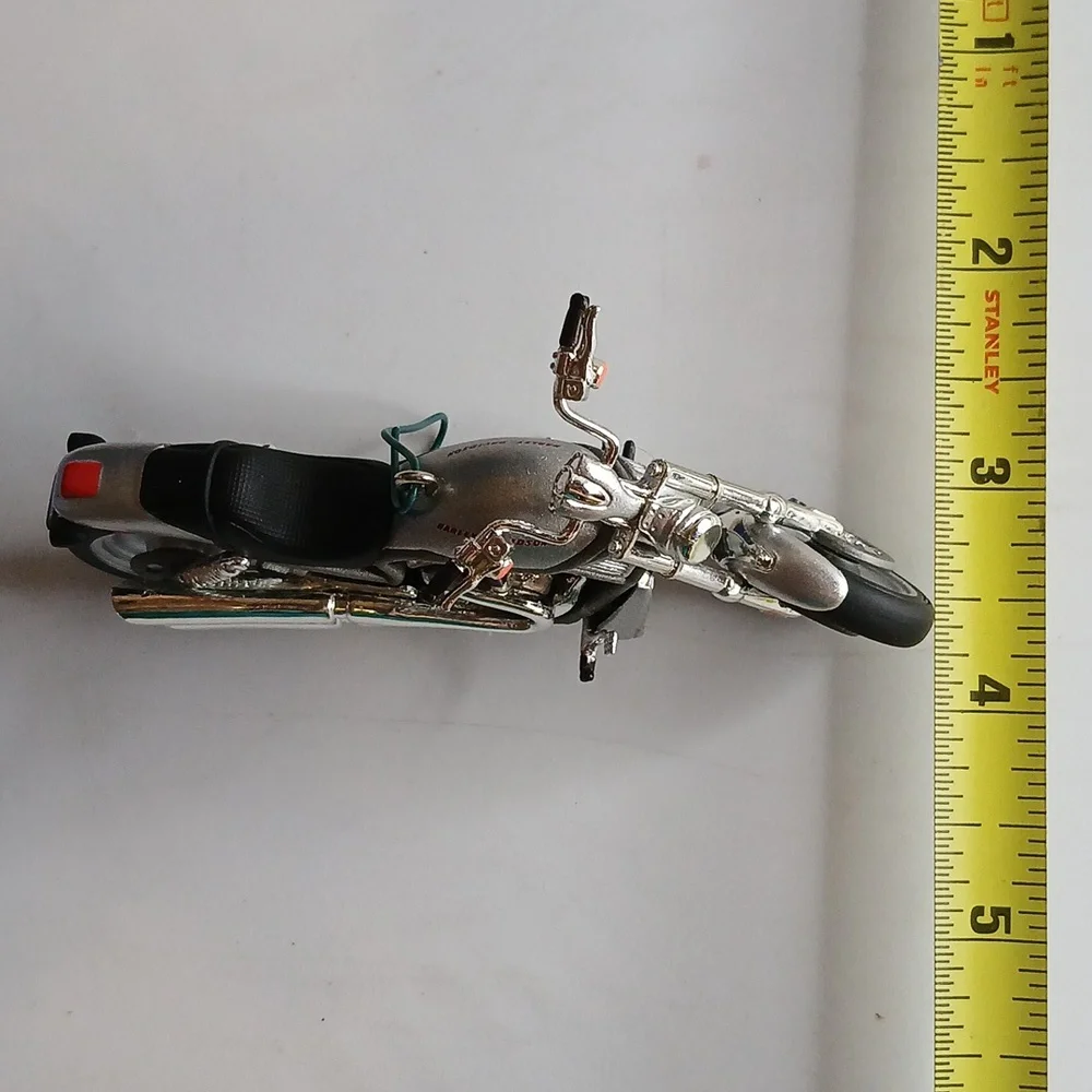 Hallmark Harley-Davidson 2002 VRSCA V-Rod Keepsake Ornament‎